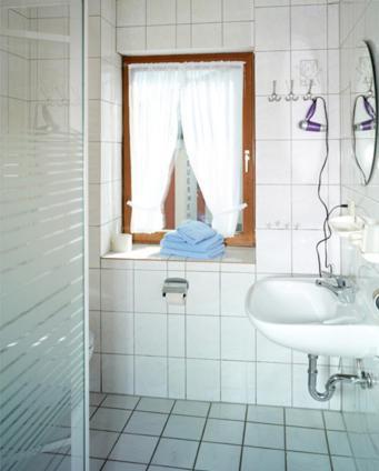 Landgasthof Zum Siebenbachtal Strotzbüsch Extérieur photo